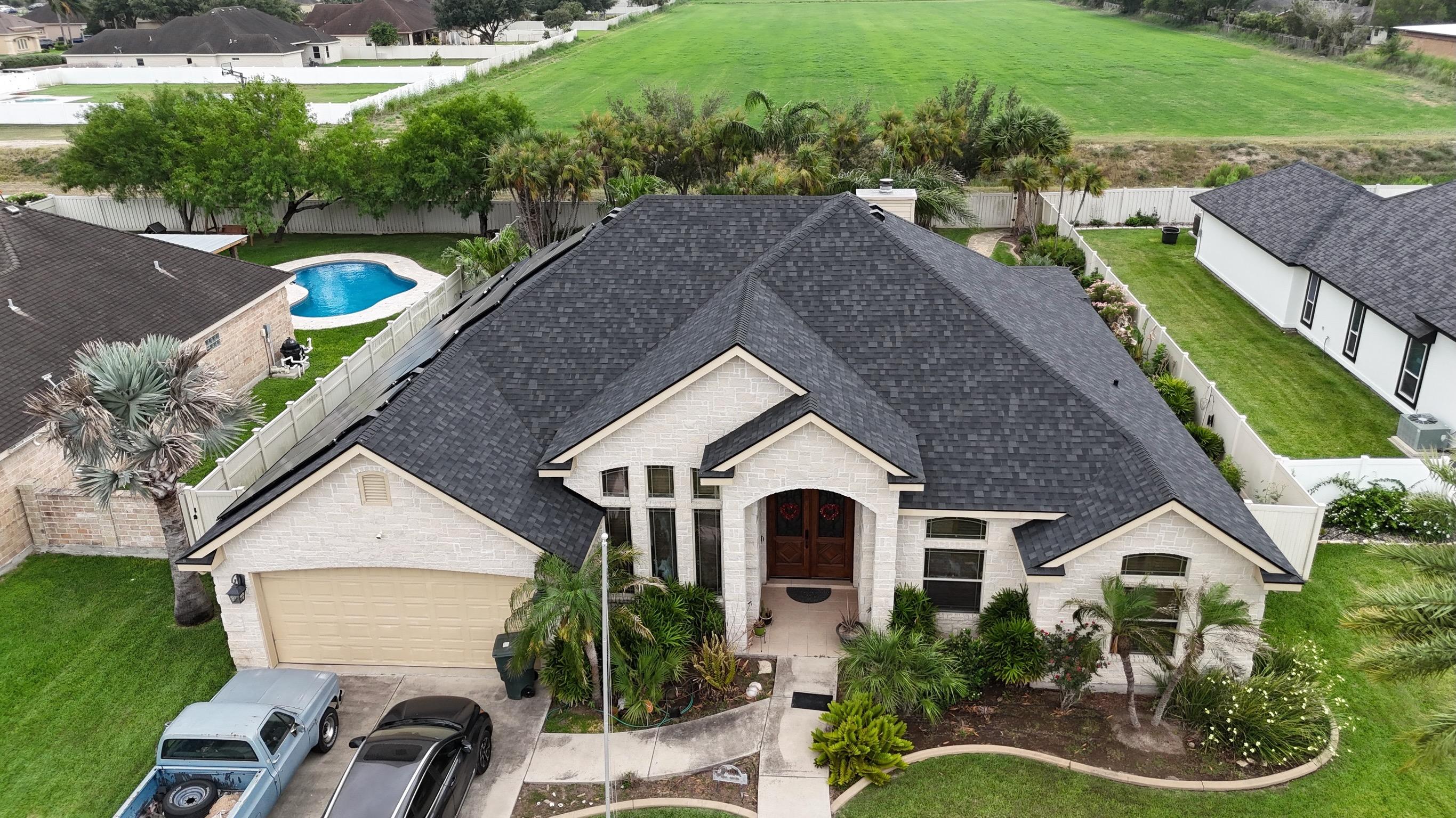 asphalt shingle roofing